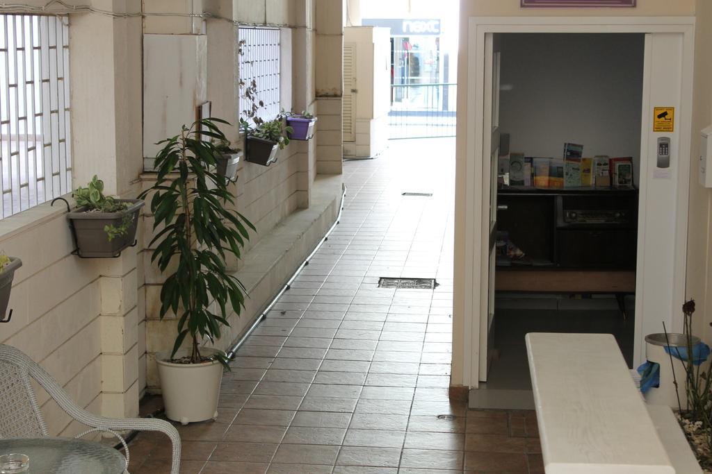 Stephanie City Apartments Larnaca Luaran gambar