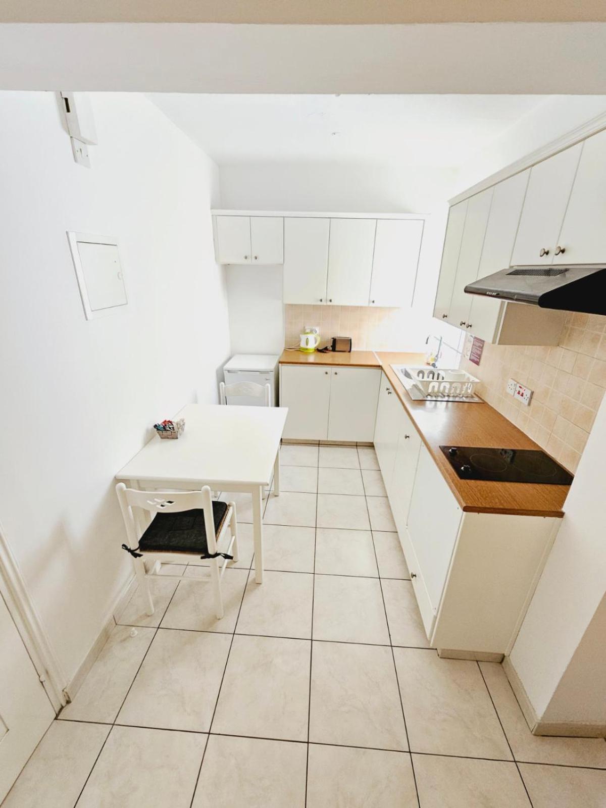 Stephanie City Apartments Larnaca Luaran gambar