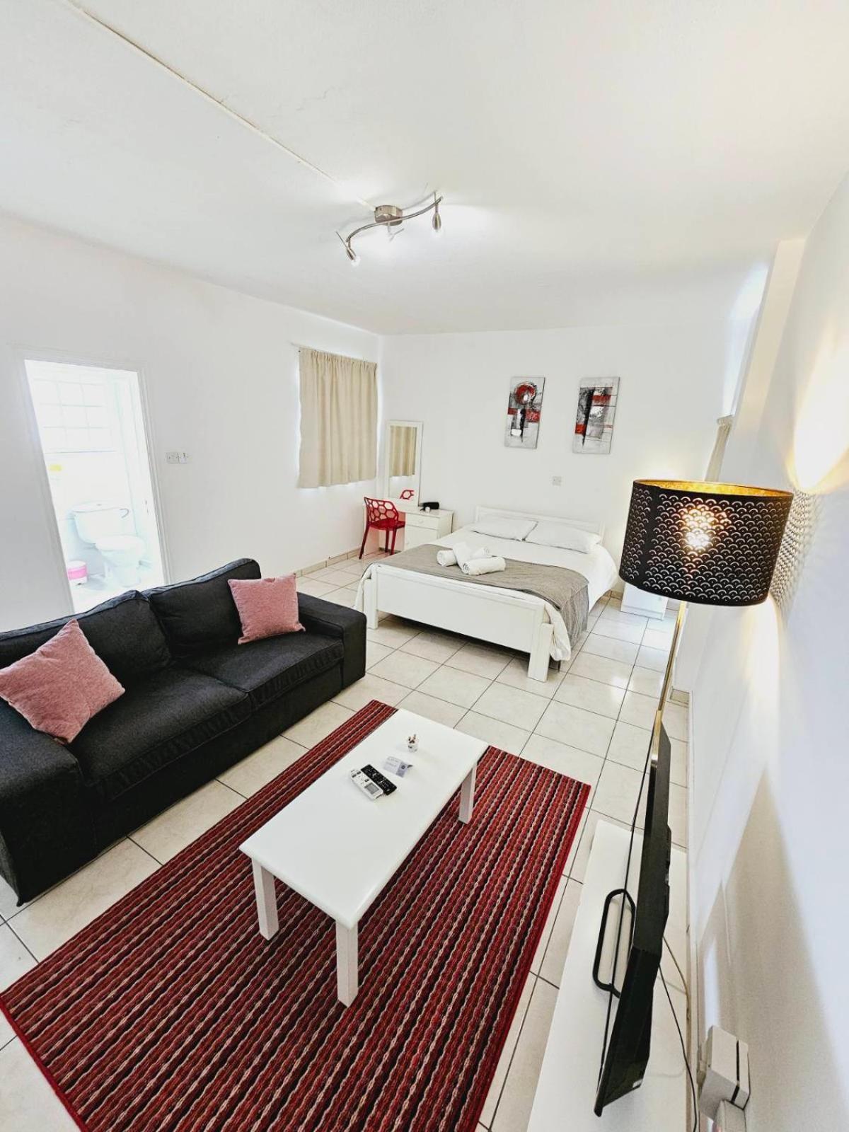 Stephanie City Apartments Larnaca Luaran gambar